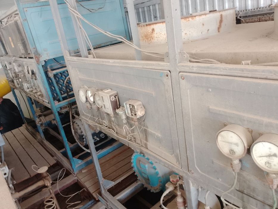 Холодильно-нагревательный агрегат
FAL-056/7Maschinen-und Apparatebau
S