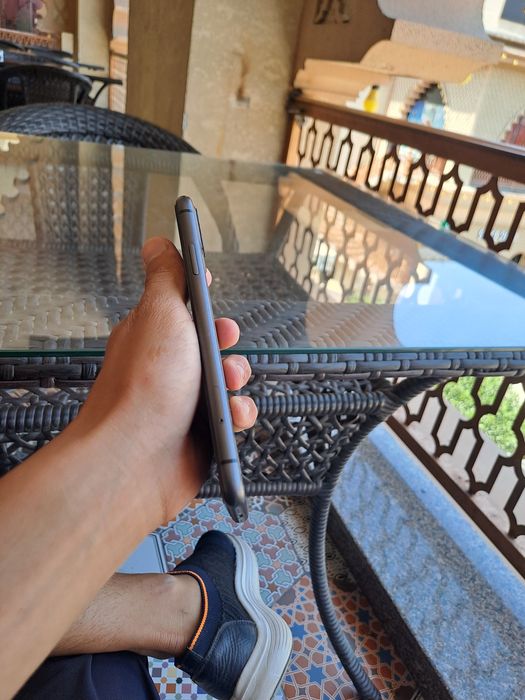 Iphone 11 ayibi yoq batareya uslinni holati idal hotira 64