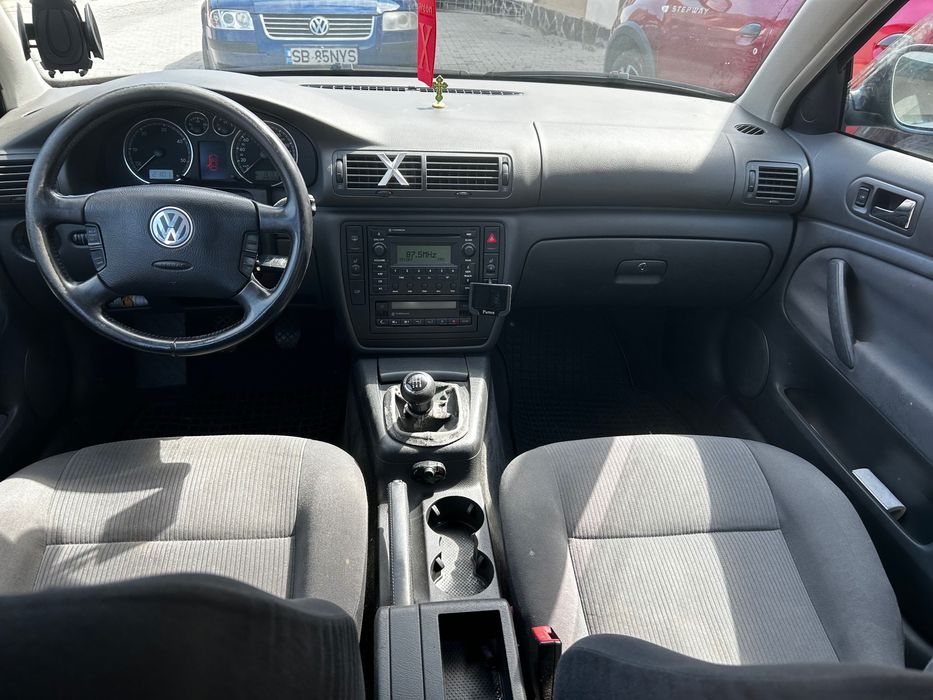 VOLKSWAGEN Passat 2005 — imagine 4