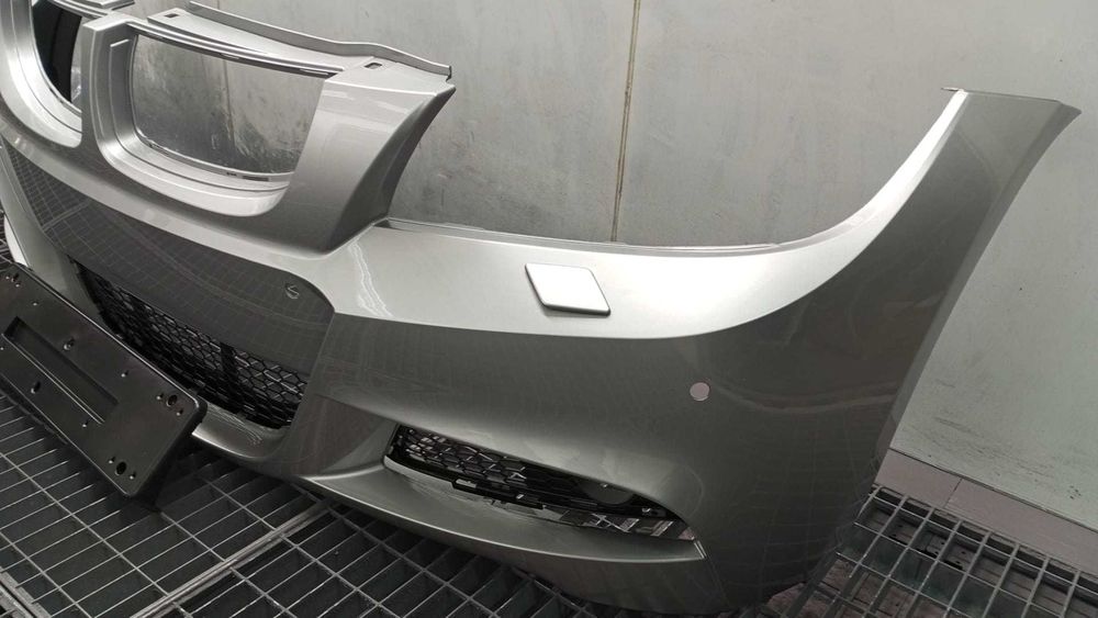 Bara Fata BMW E90 An 2005-2008 Aspect M (354 (Gri Deschis))