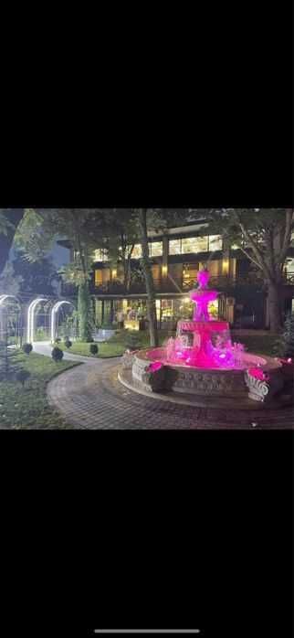 Срочно сдаётся помещение под РЕСТОРАН в центре города Яккасарайский !