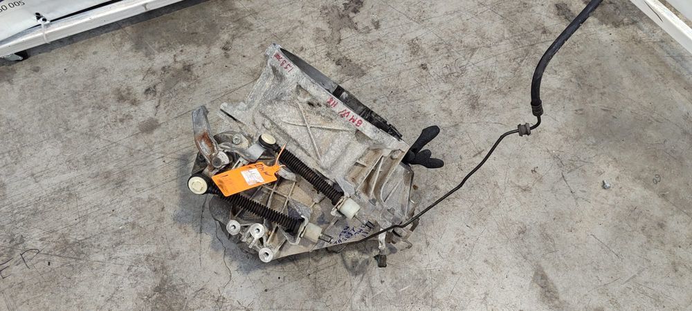 CUTIE VITEZE MANUALĂ BMW 1 SERIES 118I F40 2019–2024 COD OEM 23008689381 / GS6-58DG / 2209952ADC (5D)