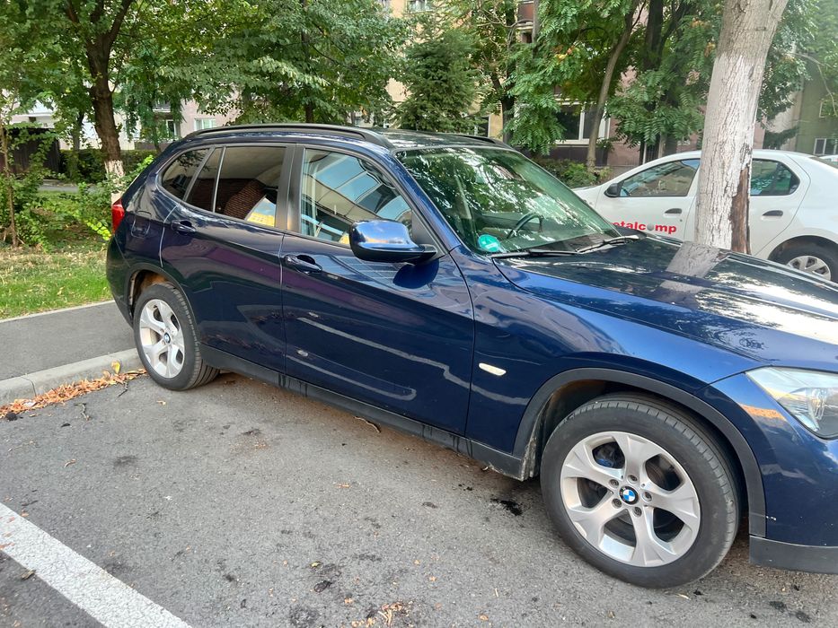 Vând bmw x1  2010
