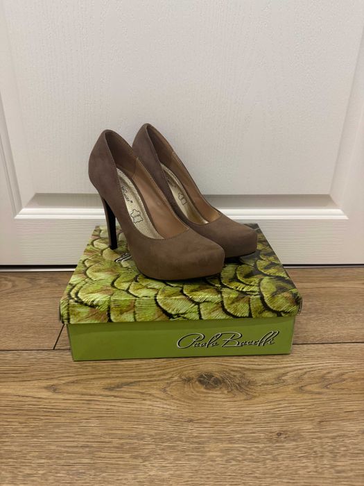 Дамски обувки на ток