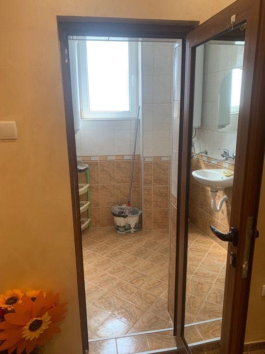 Дава се под наем Тристаен апартамент в Враца, Център - 67 кв.м за 433.5 € - Снимка #20