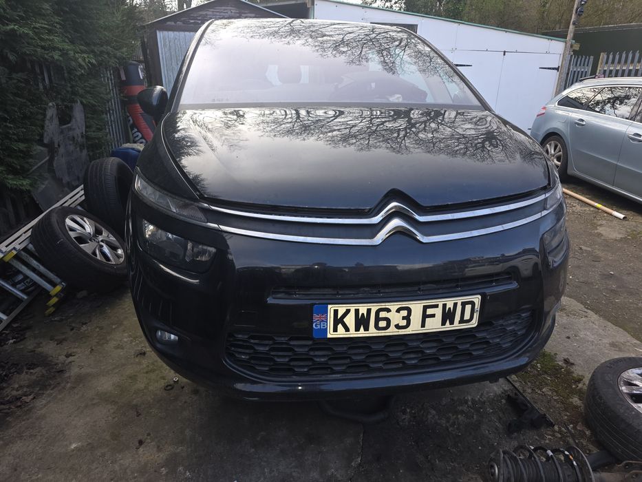 Строен Ц4 Гранде Пикасо 2014 1.6 2.0 дизел на части citroen c4 grand picasso
