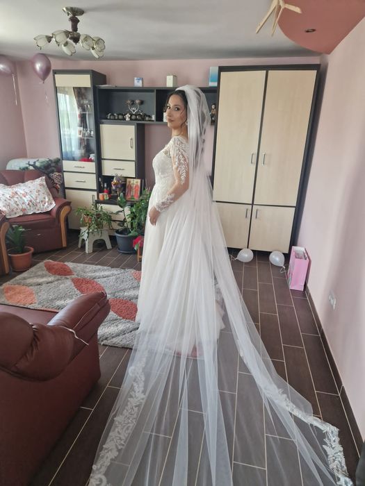 Vând rochie de mireasă în stare foarte bună