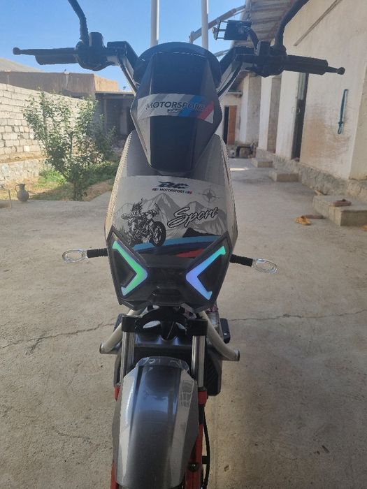 Elektro skuter ishqbozlari uchun