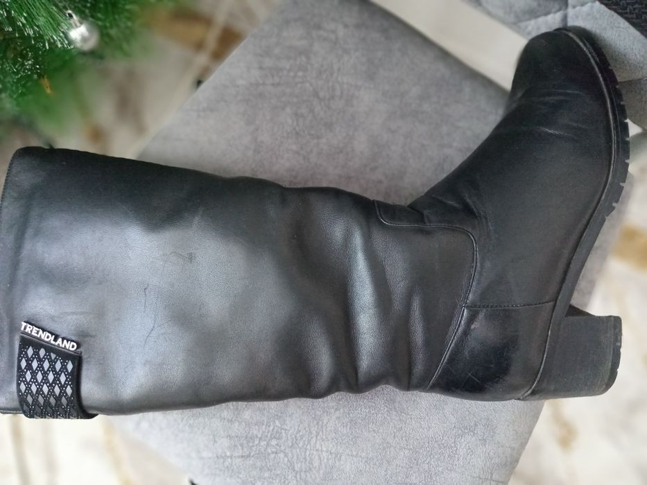 Сапоги кожа, цигейка б/у. Одевала пару раз.