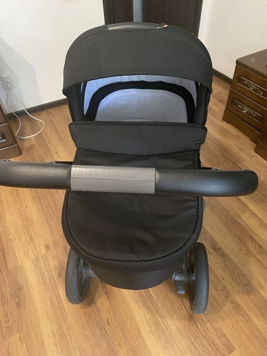 Продам коляску! В отличном состаяние