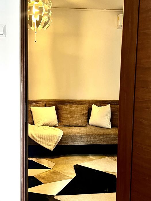 închiriez apartament 3 camere la Fortuna