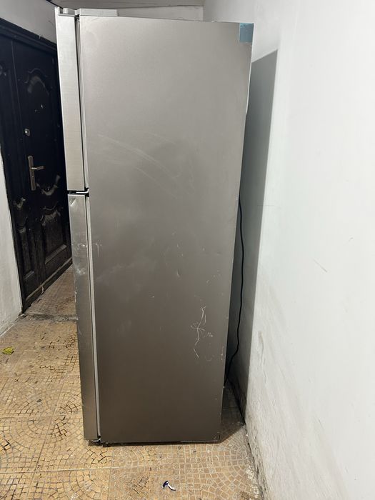 Vand frigider samsung