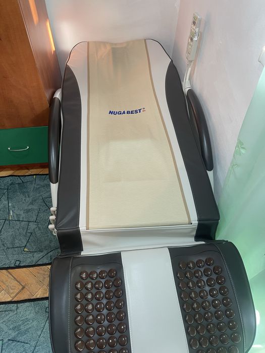 Pat masaj Nuga Best N4 – termomasaj cu pietre de jad