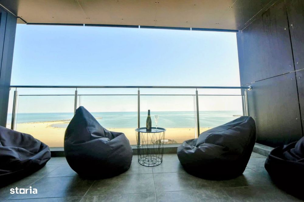 Faleza Nord -apartament deosebit frontal la mare terasa