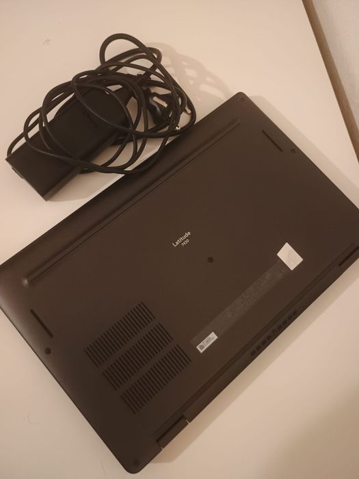 Laptop Dell i7-1265u
