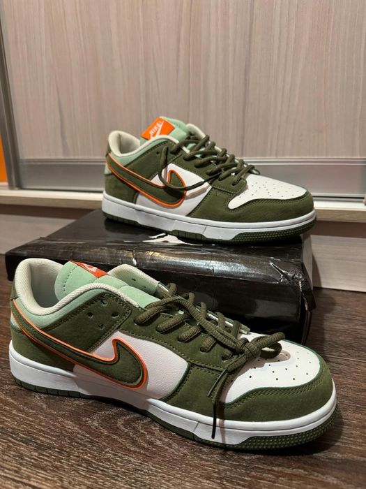 Кроссовки мужские