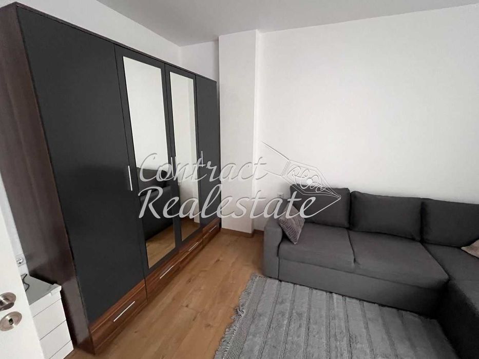 Тристаен Обзаведен Погребите ! Паркомясто в цената !