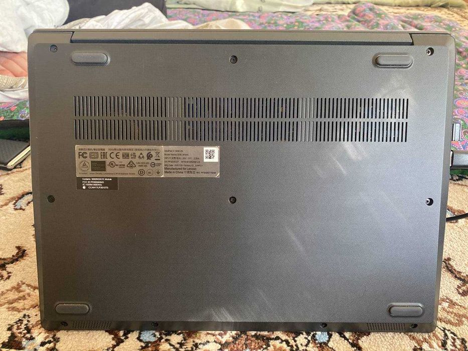 Lenovo noutbuk yangi