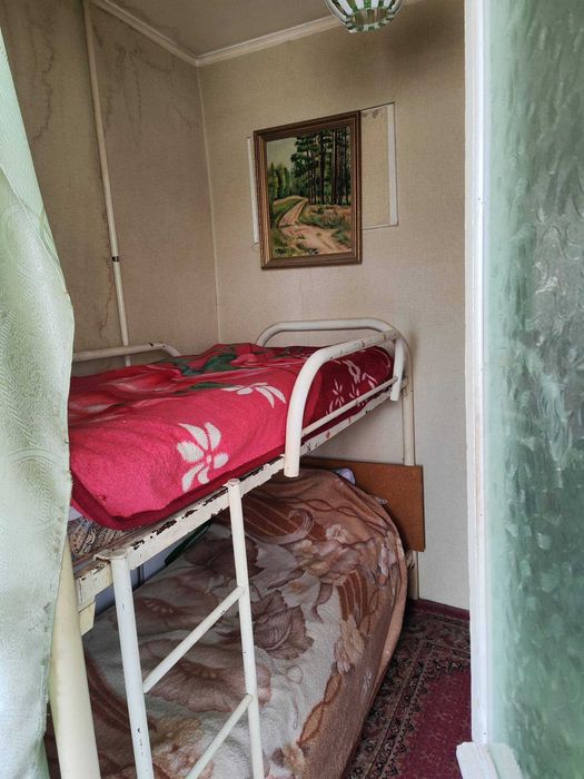 Юнусабад 13 кв 2/2/4 (62м2) ор-р Анжир кафе