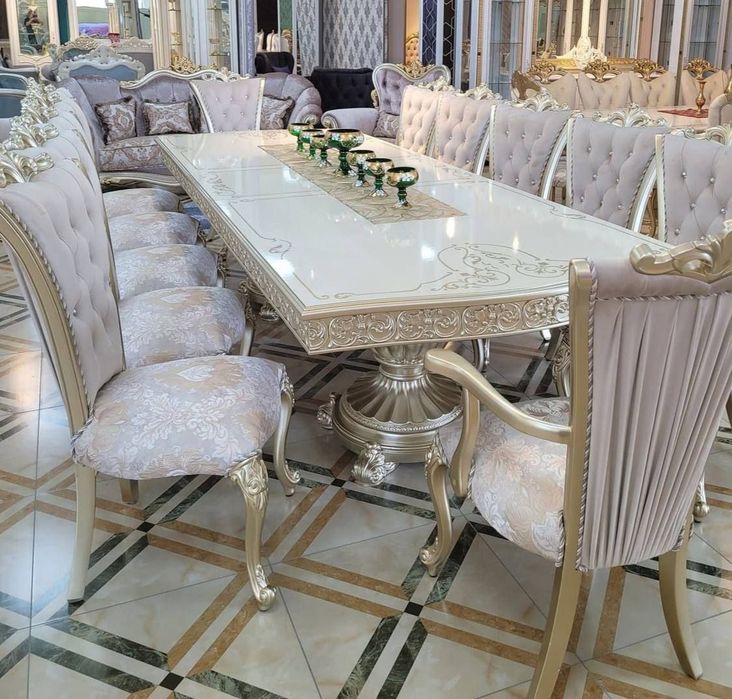 ЦЕХ дан Хуррам  стуллари.