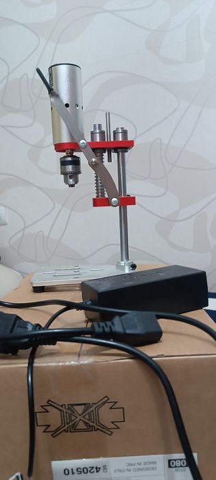 Мини сверлильный станок