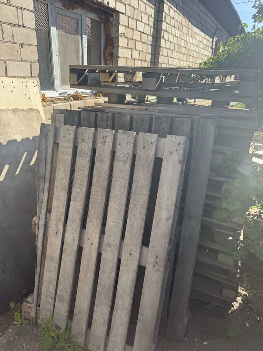 Поддоны продам б/у