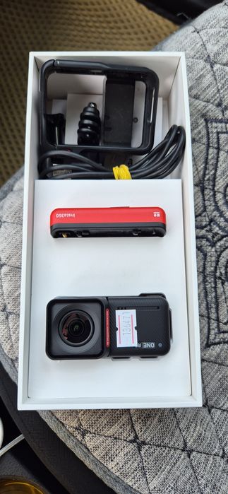 Продам Экшн-камера Insta360 One RS 4K Edition
