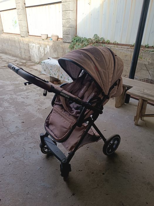 Продам коляску Teknum