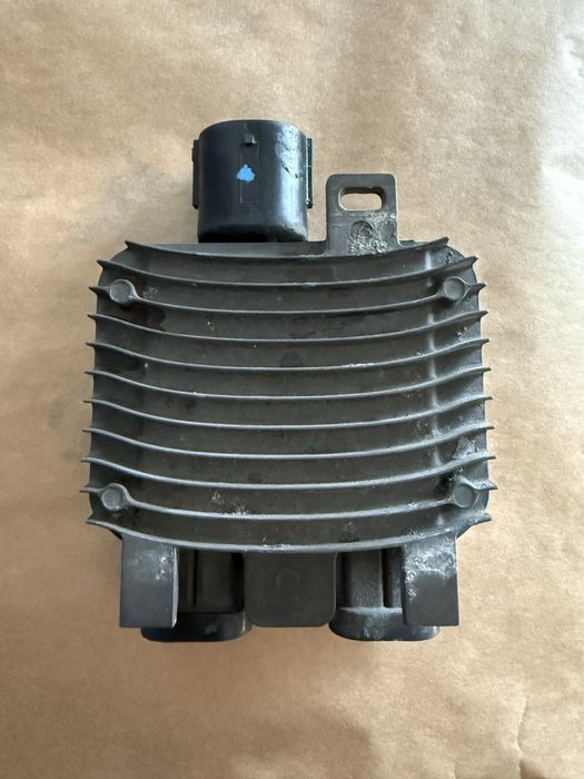Releu electroventilator range rover evoque