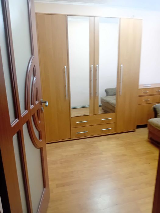 Vând  apartament in HUNEDOARA