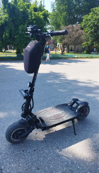 Електрическа тротинетка Dualtron Thunder 60V 35Ah