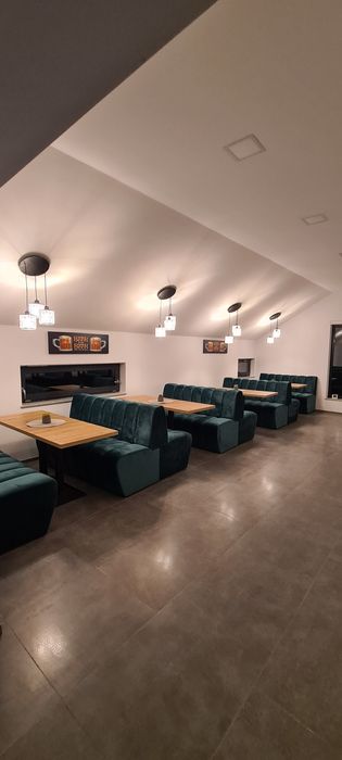 Canapele banchete matlasate restaurant bar cafenea bistro pub club