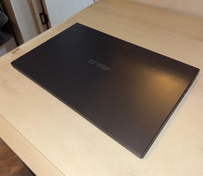 Продам ноутбук Asus