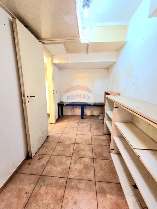 Дава се под наем Заведение в Варна, Възраждане 4 - 66 кв.м за 306 € - Снимка #2