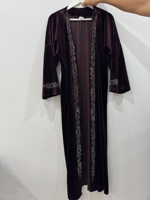 Продаю классные  абайки новые