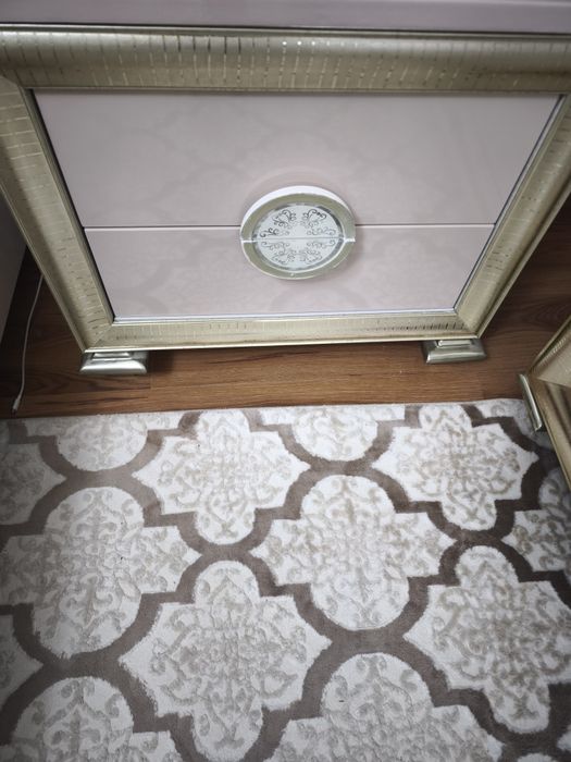 Продам спальный гарнитур бу