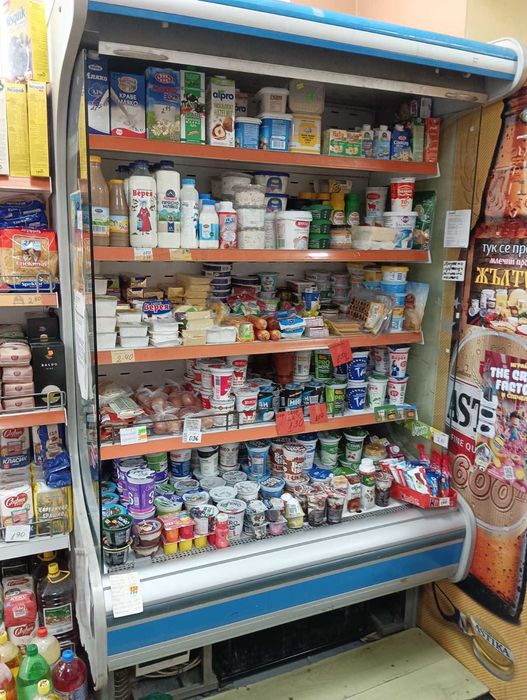 Хладилни витрини