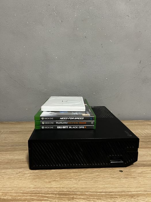 Xbox One 512gb Negru