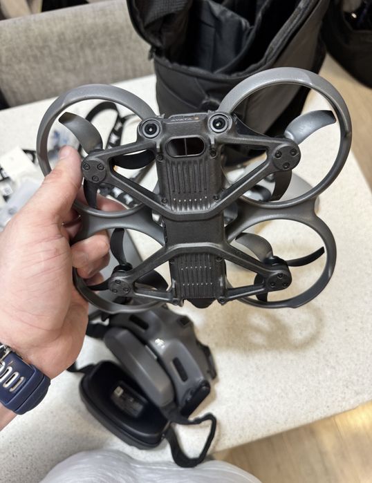 Dji avata 2 fly more combo + remote controller 3