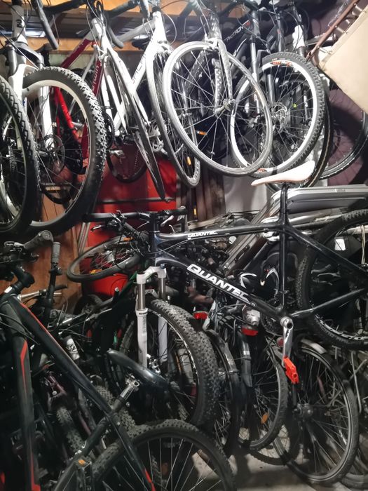 Vând bicicleta aduse din străinătate,diferite mărci și mărimi la pretu