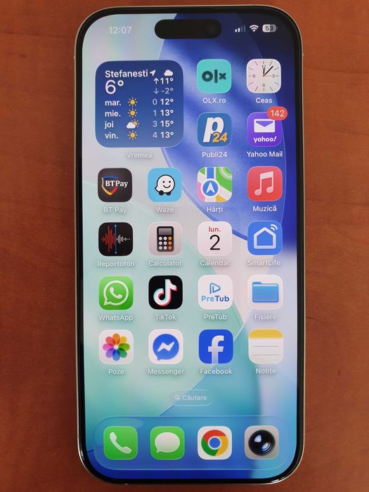 iPhone 16 PRO-256 Gb,impecabil,ideal pentru fete !