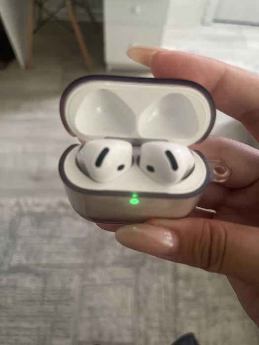 Наушники Apple AirPods 4 белый