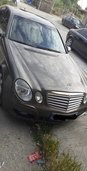 Vand Mercedes E200