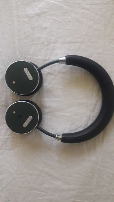 Casti On Ear SACKit WOOFit BT