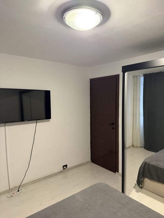 Închiriez apartament 2 camere Rovine