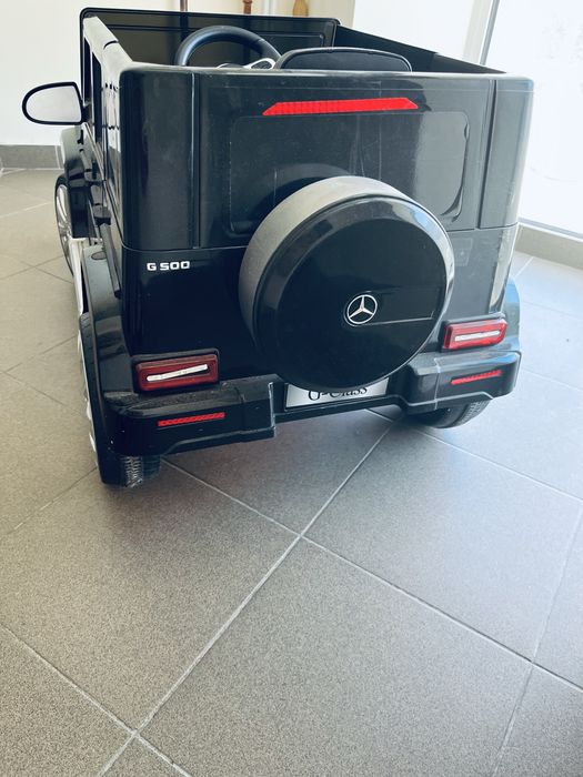 Акумулаторна кола Mercedes G500 с дистанционно