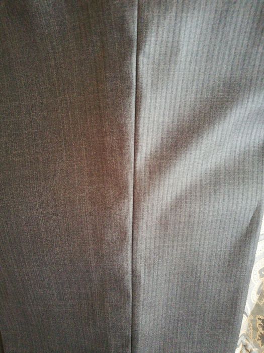 Брюки серого цвета