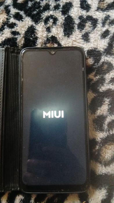 Продается телефон