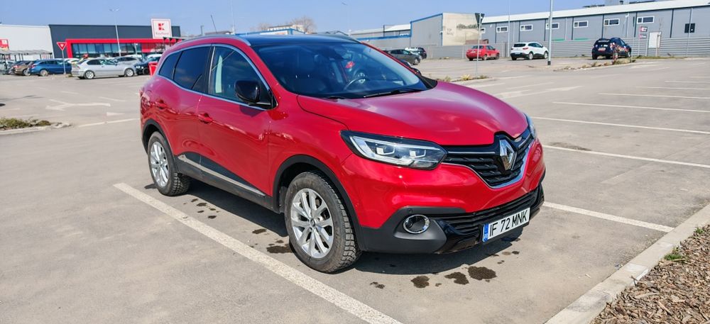 Renault  kadjar 2018.  106000 km 1,2 Benzină o mașină foarte buna