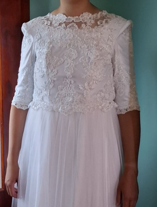 Rochie de mireasă foarte decentă